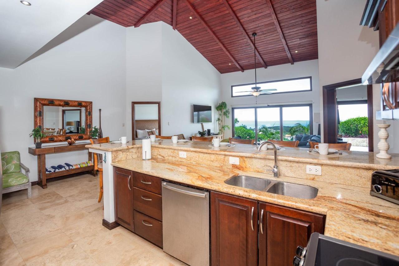 French Harbour Pristine Bay Villa 1304 With Large Pool - 3 Bedroom Condo מראה חיצוני תמונה