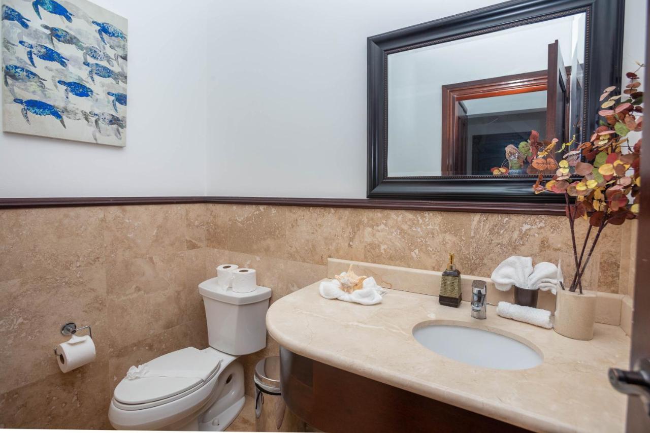 French Harbour Pristine Bay Villa 1304 With Large Pool - 3 Bedroom Condo מראה חיצוני תמונה