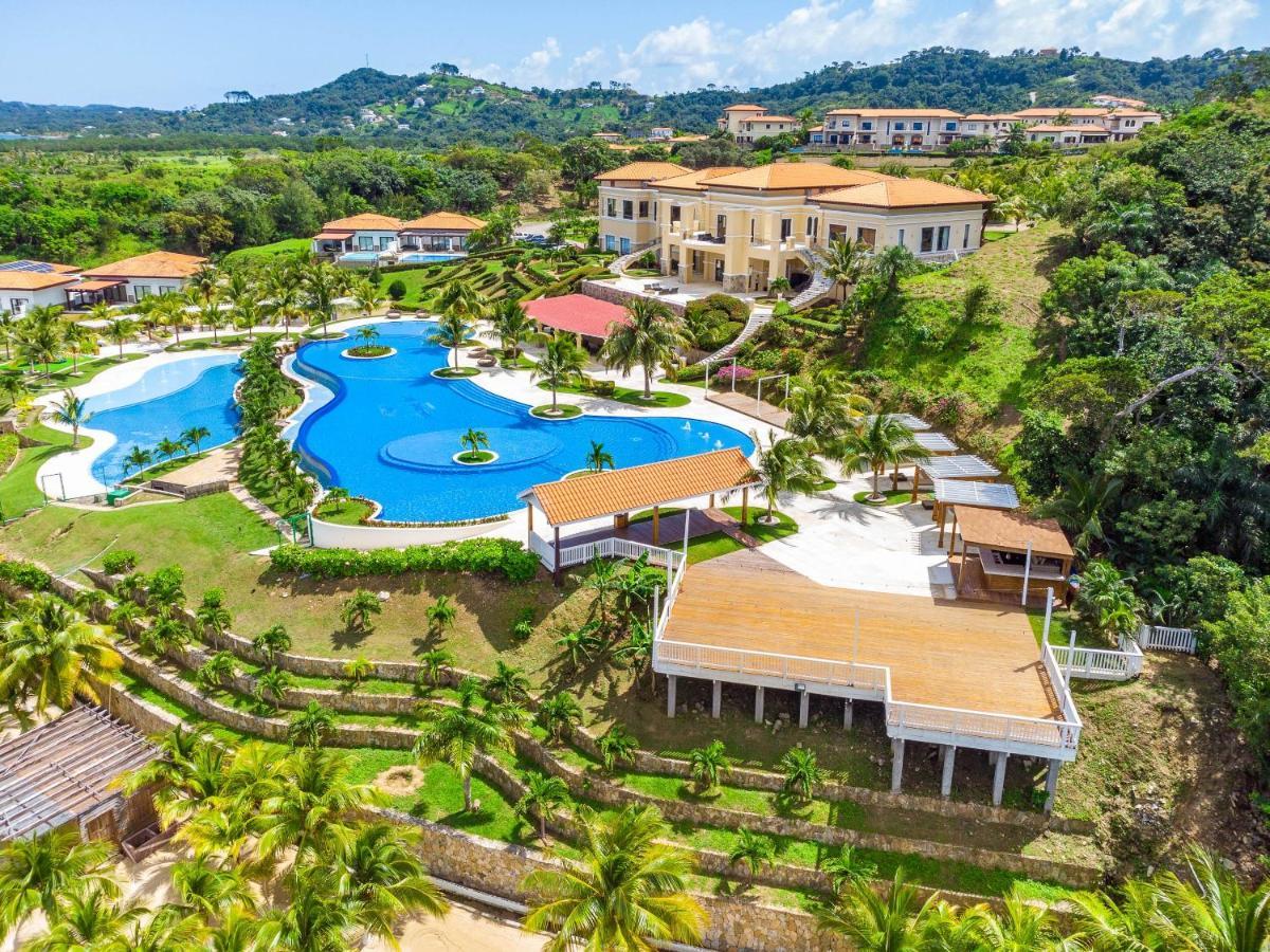 French Harbour Pristine Bay Villa 1304 With Large Pool - 3 Bedroom Condo מראה חיצוני תמונה