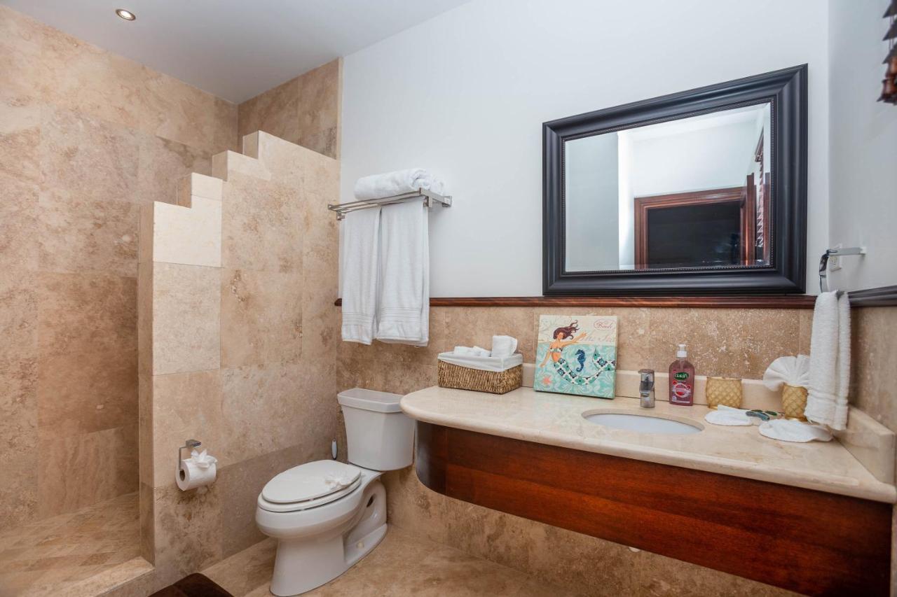 French Harbour Pristine Bay Villa 1304 With Large Pool - 3 Bedroom Condo מראה חיצוני תמונה